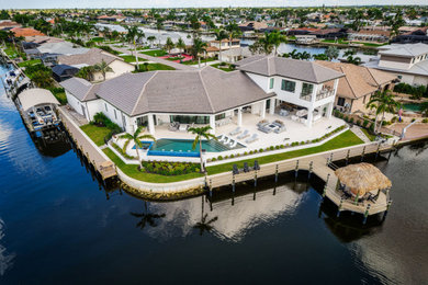 Home design - coastal home design idea in Miami