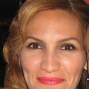 Özlem Yalinli's photo