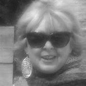 Donna Jones's photo
