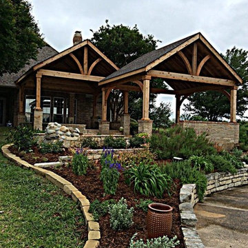 Arbors, Structures & Trellises