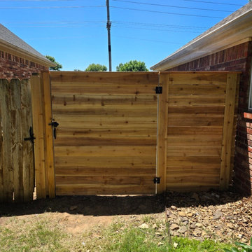 Horizontal Cedar Privacy Fence & Custom Metal-Framed Gate in Fayetteville, AR