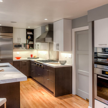 Contemporary San Rafael Kitchen - Designed by Joyce van den Dungen Bille