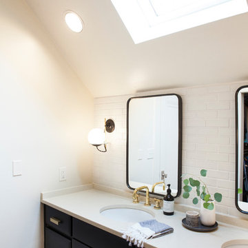 English Village Master Bath