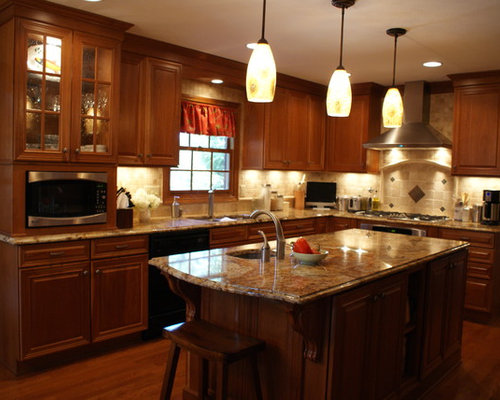 Tumbled Stone Backsplash | Houzz