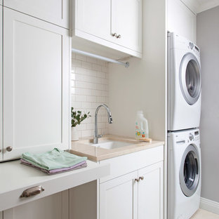 30 Inch Deep Pull Outs Laundry Room Ideas Photos Houzz