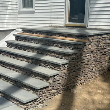 Our professionals are ready to offer you our service, contact us: +1 914-906-924