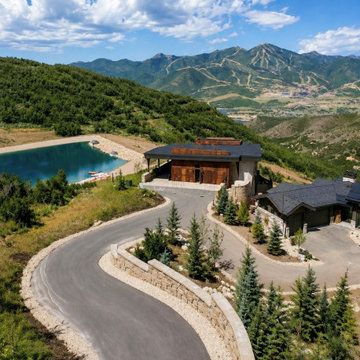 Tuhaye Adventure Camp Barn
