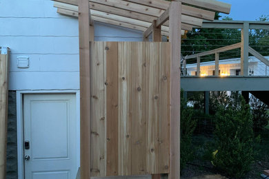 Outdoor Shower Fence