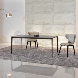 Innovation S - Dining Tables