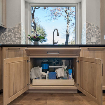 Undermount Kitchen Sink with Pull-out Organizer and Tilt-out Tray