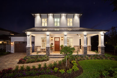 Traditional exterior home idea in Orlando