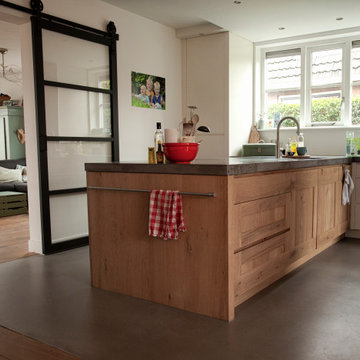 Rustic oak kitchen