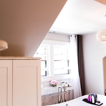 Powder Rooms & Bathrooms