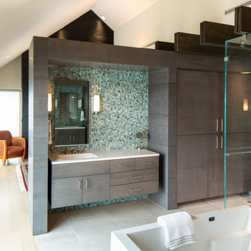 Lowman Beach Residence