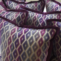 Contrast Flange Pillows - Decorative Pillows