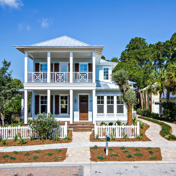 Beach Style Exterior