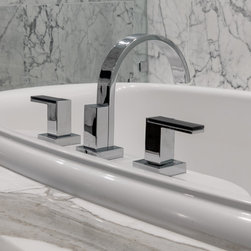Mayfair at Turtle Creek - Bathtub Faucets