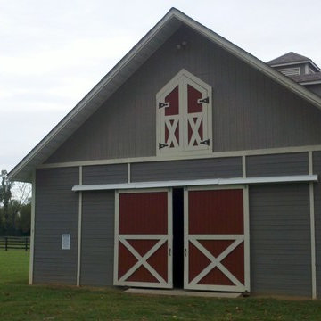 Barn (horse stable)