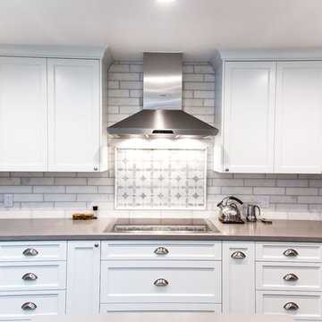 Charming kitchen and bath in La Cañada
