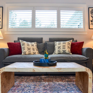 Swanky sunroom