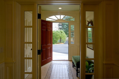 Inspiration for a traditional entryway in Burlington.