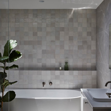 Sun-soaked urban retreat