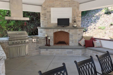 Patio - patio idea in Indianapolis