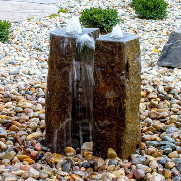 Double Split Basalt Fountain