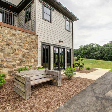 Clarksburg Modern Farmhouse