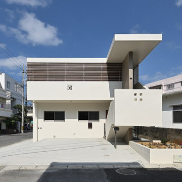 風と光をひらく、角地の二世帯住宅
