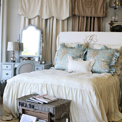 Josephine Linen Bedding - Products
