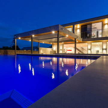 Cottesloe Concrete Swimming Pool with Glass Wall