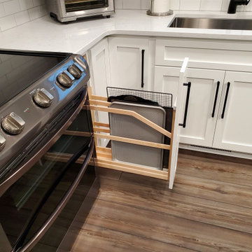 Simply Perfect Shaker Kitchen, Coffee bar & Laundry