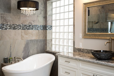 Inspiration for a modern bathroom remodel in Houston