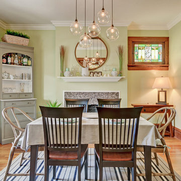 Traditional Dining Room