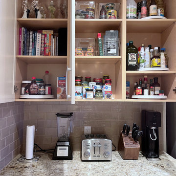 After: Tidy and Functional Kitchen Cabinets with a Modern Touch