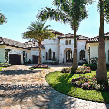 Grand wide angle view