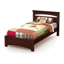 Twin bedroom
