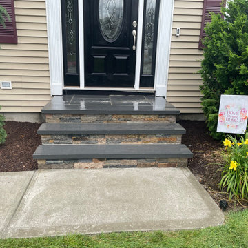 New England blend stone steps with bluestone treads and landing.