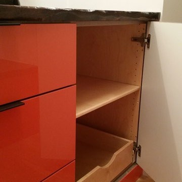 Dolores Master Closet