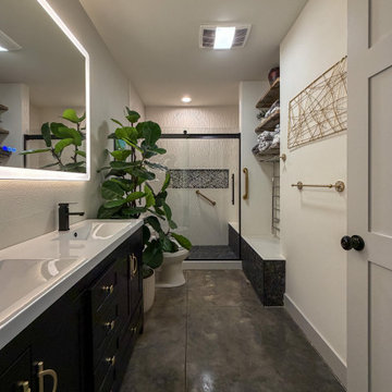 Modern B&W Bathroom Remodel
