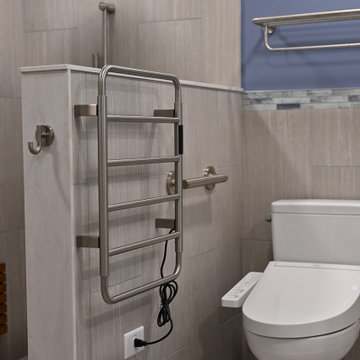 Towel Heating Bar and Knee Wall
