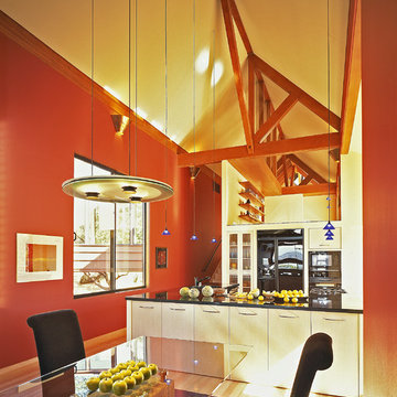 Speake: Dining and Kitchen