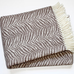 Tiger Throw with Fringe (Taupe) S/361 - Products