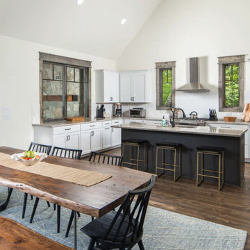 Banner Elk Eagles Nest Home with Hints of Blue