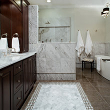 Dad & Judy's bathroom