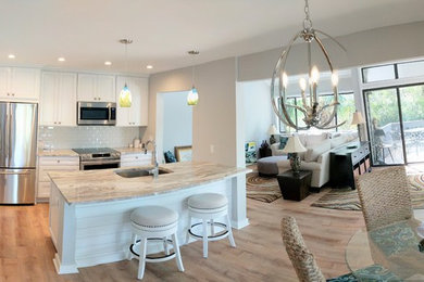 Example of a transitional home design design in Other