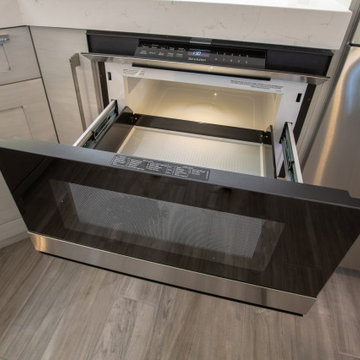 Bertazzoni & Fisher Paykel Kitchen