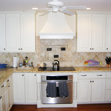 Wildwood Kitchen with Mouser Premiere Cabinetry