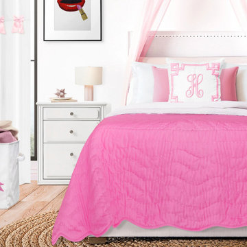 Handmade Baby Quilt – Pink Wave Stitch